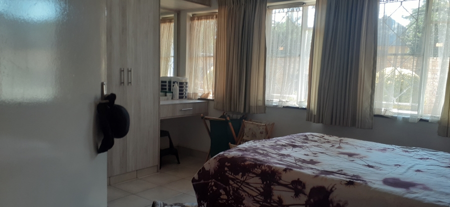 3 Bedroom Property for Sale in Waterval Estate Gauteng