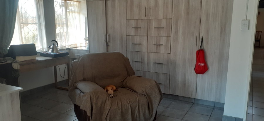 3 Bedroom Property for Sale in Waterval Estate Gauteng