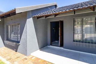 3 Bedroom Property for Sale in Mulbarton Gauteng