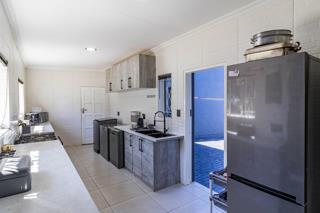 3 Bedroom Property for Sale in Mulbarton Gauteng