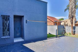 3 Bedroom Property for Sale in Mulbarton Gauteng