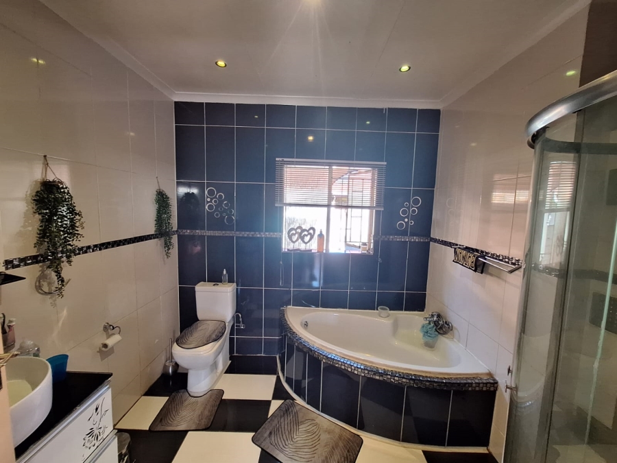 3 Bedroom Property for Sale in Vanderbijlpark SE Gauteng