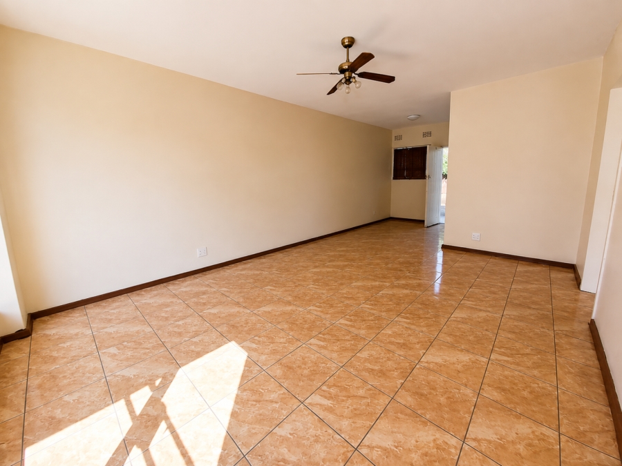 1 Bedroom Property for Sale in Peacehaven Gauteng