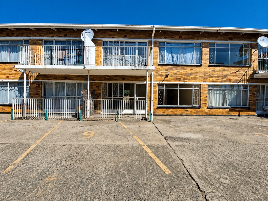 1 Bedroom Property for Sale in Peacehaven Gauteng