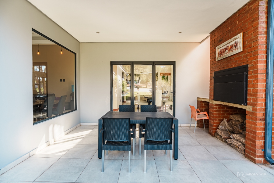 4 Bedroom Property for Sale in Copperleaf Estate Gauteng