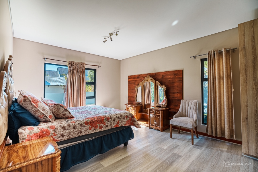 4 Bedroom Property for Sale in Copperleaf Estate Gauteng