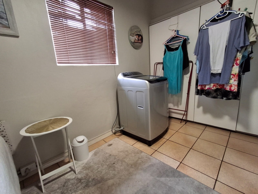 5 Bedroom Property for Sale in Capital Park Gauteng