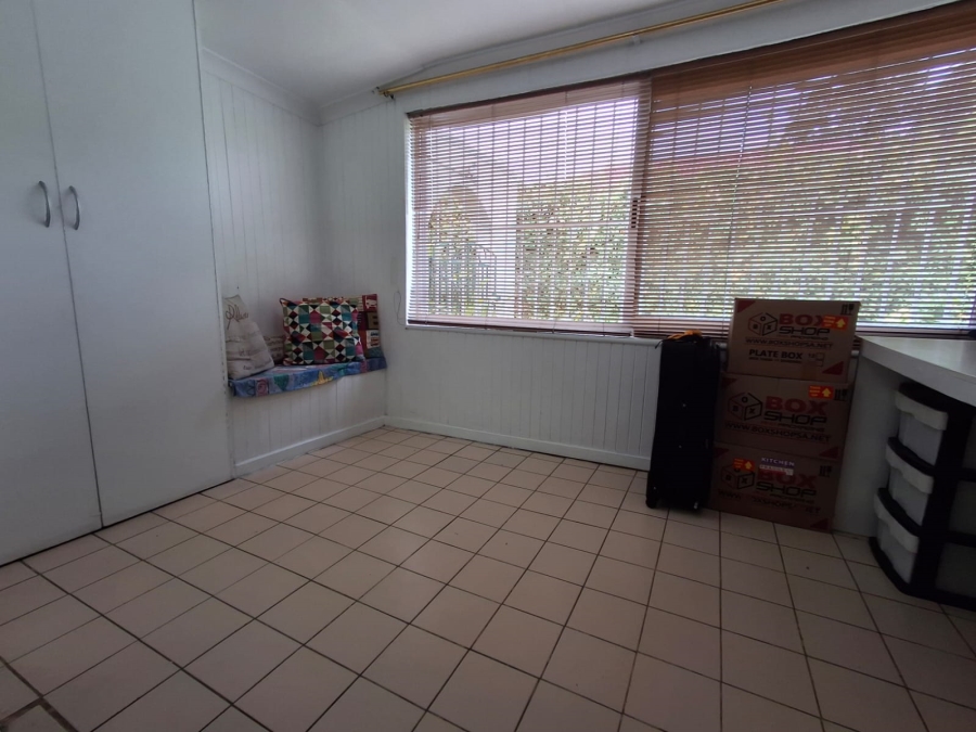 5 Bedroom Property for Sale in Capital Park Gauteng