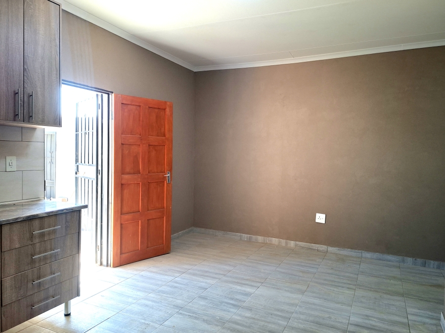 To Let 1 Bedroom Property for Rent in Sophiatown Gauteng