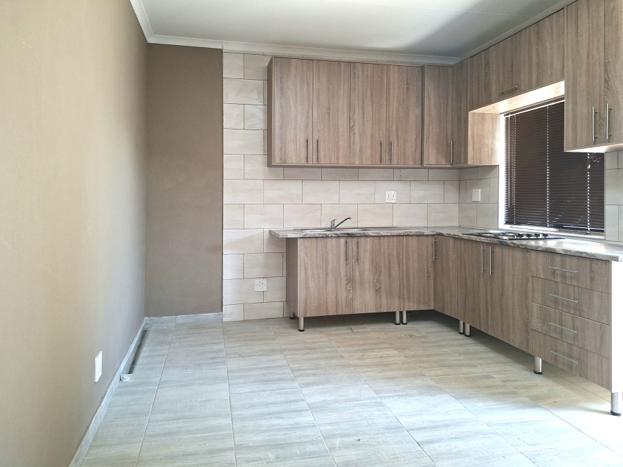 To Let 1 Bedroom Property for Rent in Sophiatown Gauteng