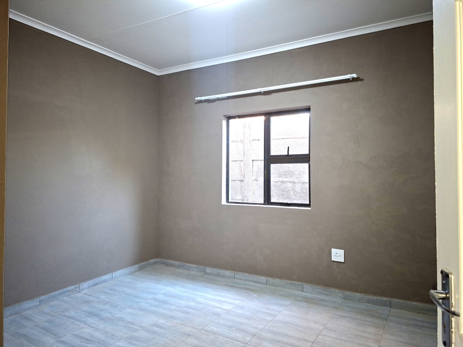To Let 1 Bedroom Property for Rent in Sophiatown Gauteng