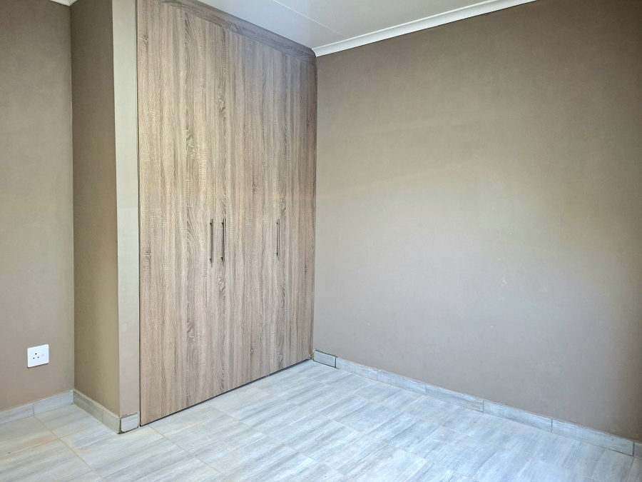 To Let 1 Bedroom Property for Rent in Sophiatown Gauteng