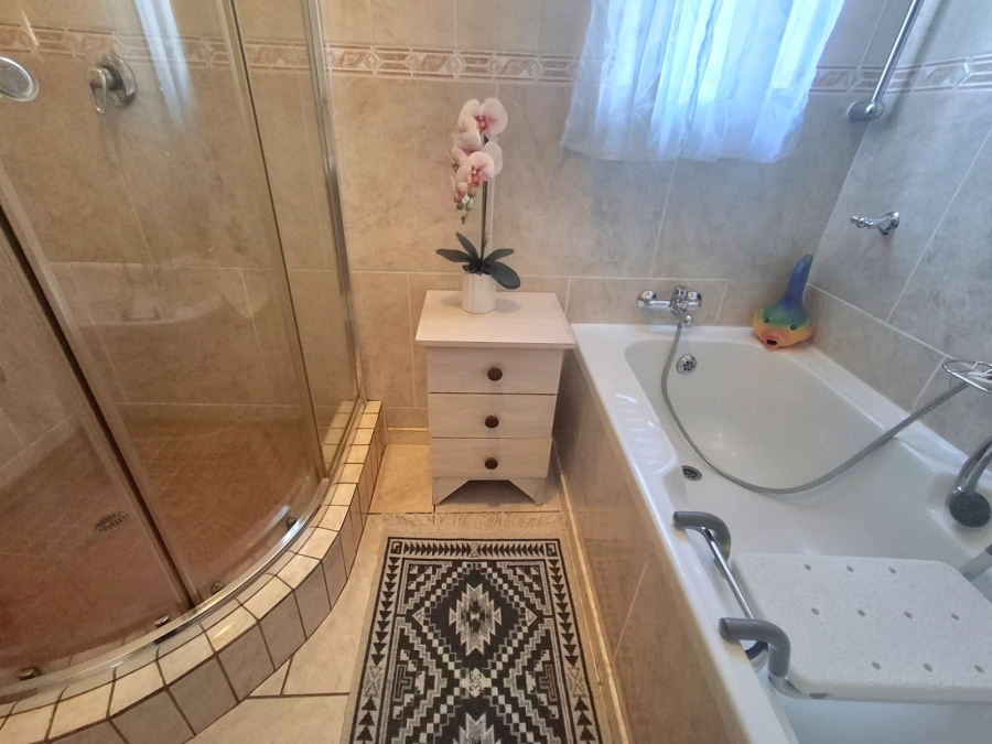 3 Bedroom Property for Sale in Brakpan North Gauteng