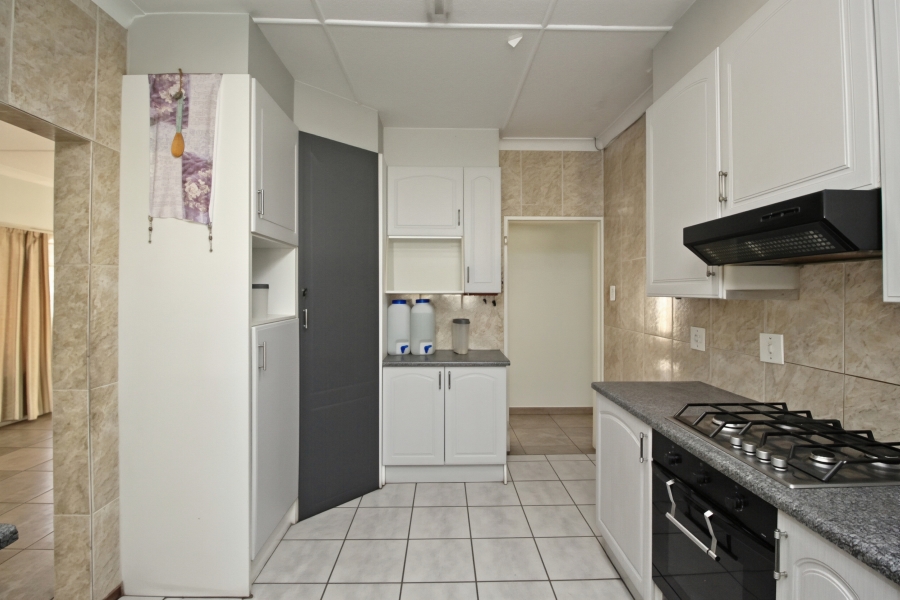 3 Bedroom Property for Sale in Rustivia Gauteng