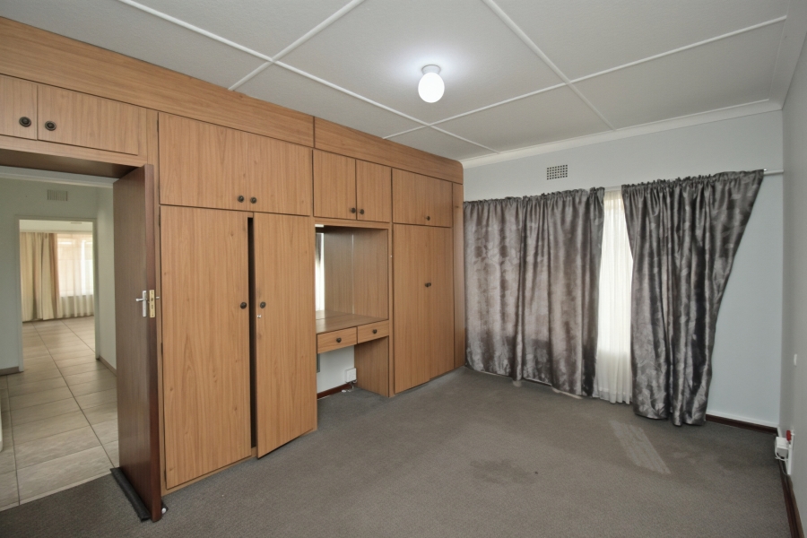 3 Bedroom Property for Sale in Rustivia Gauteng