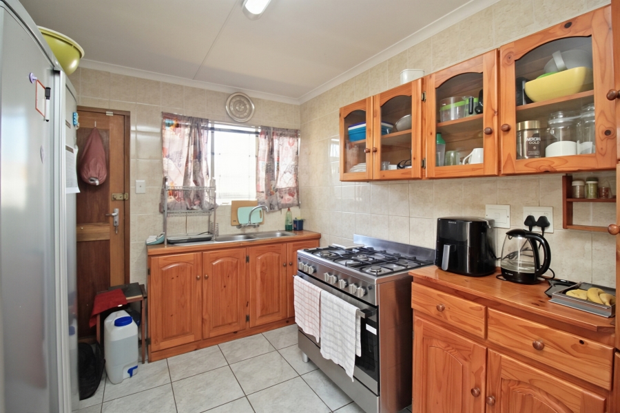 3 Bedroom Property for Sale in Rustivia Gauteng