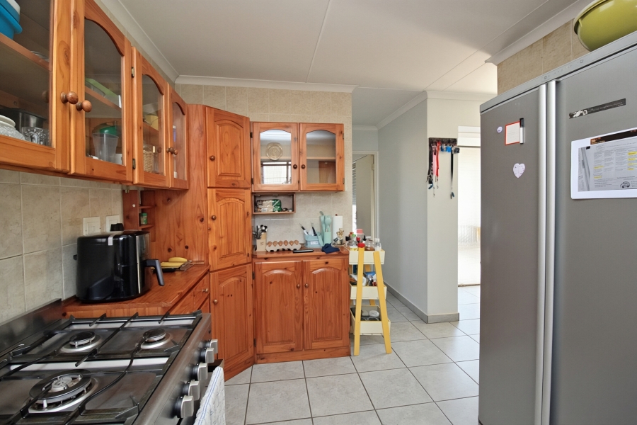 3 Bedroom Property for Sale in Rustivia Gauteng