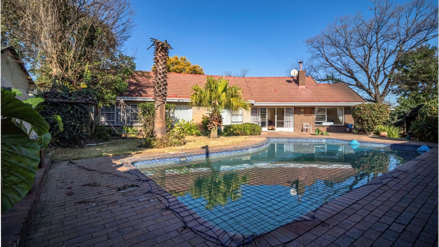 4 Bedroom Property for Sale in Meadowbrook Gauteng