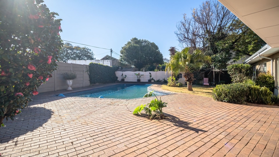 4 Bedroom Property for Sale in Meadowbrook Gauteng