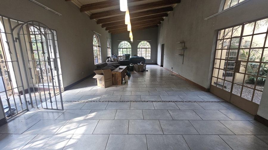 3 Bedroom Property for Sale in Crowthorne AH Gauteng
