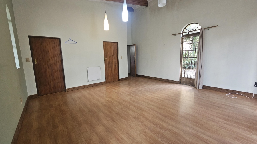 3 Bedroom Property for Sale in Crowthorne AH Gauteng
