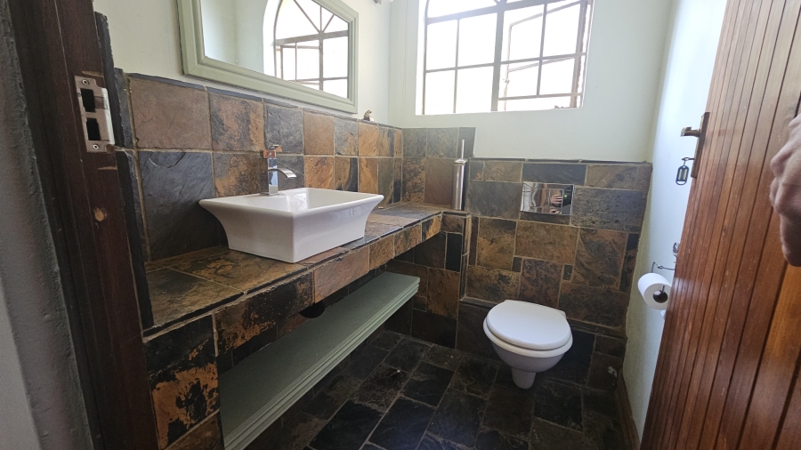 3 Bedroom Property for Sale in Crowthorne AH Gauteng