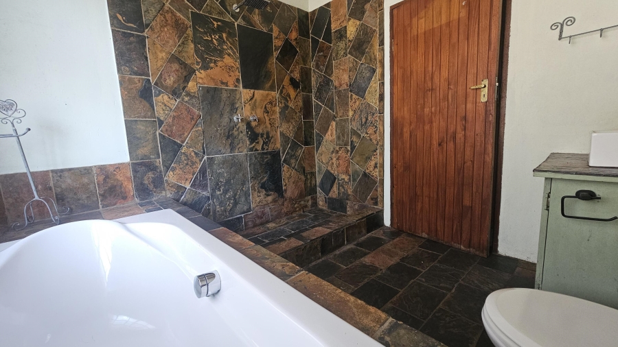 3 Bedroom Property for Sale in Crowthorne AH Gauteng