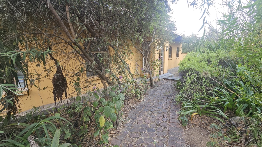 3 Bedroom Property for Sale in Crowthorne AH Gauteng
