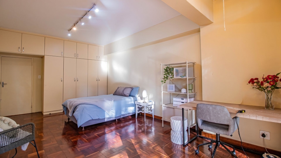 2 Bedroom Property for Sale in Killarney Gauteng