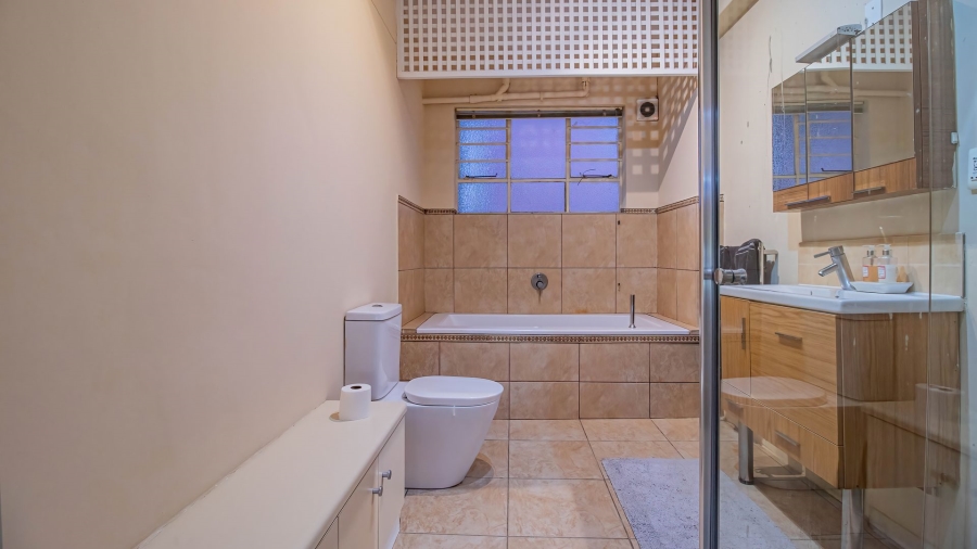 2 Bedroom Property for Sale in Killarney Gauteng
