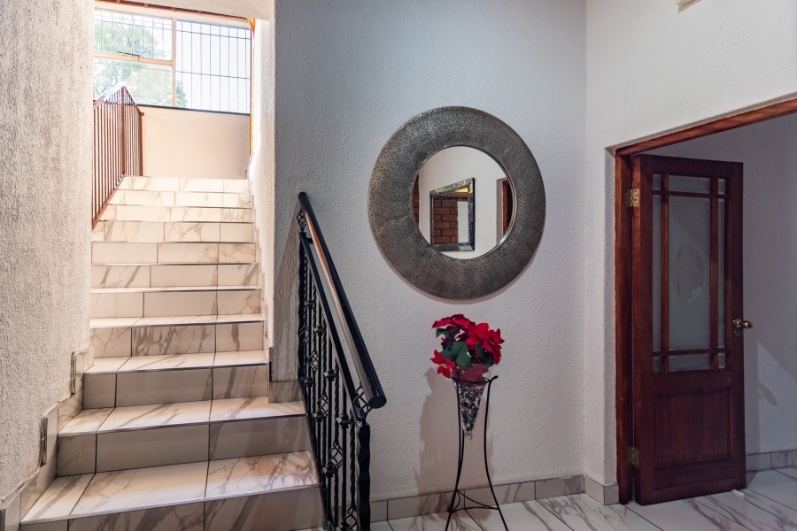 4 Bedroom Property for Sale in Helderkruin Gauteng