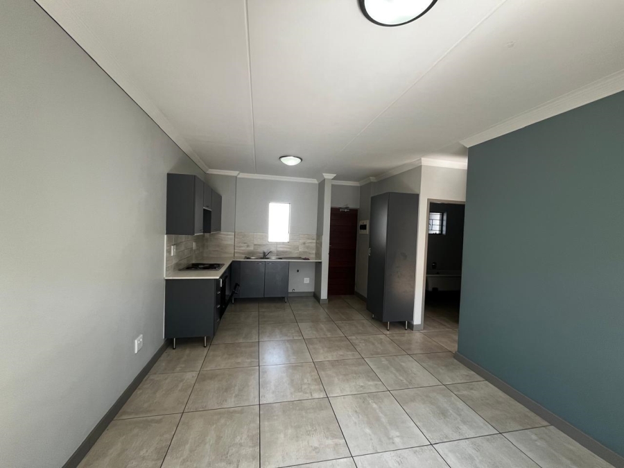 1 Bedroom Property for Sale in Blue Hills AH Gauteng