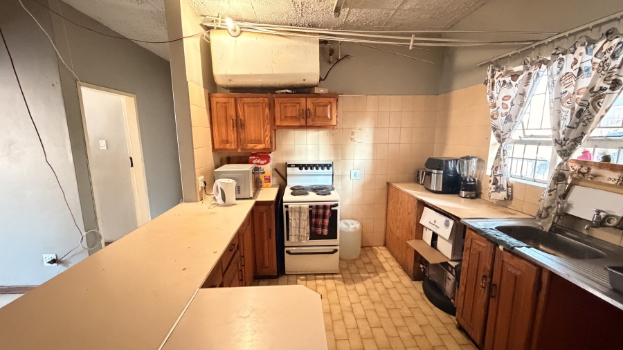 1 Bedroom Property for Sale in Sunnyside Gauteng