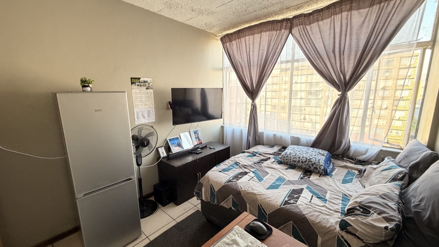1 Bedroom Property for Sale in Sunnyside Gauteng