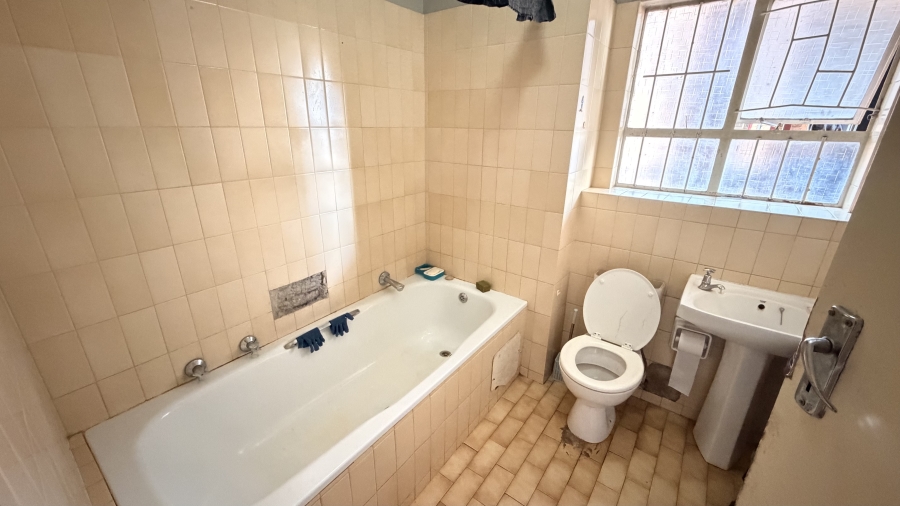1 Bedroom Property for Sale in Sunnyside Gauteng