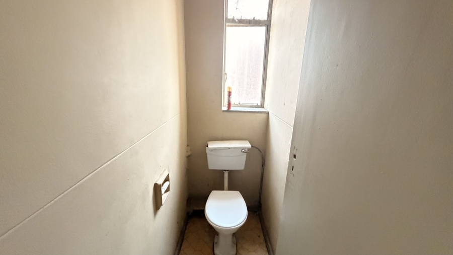 2 Bedroom Property for Sale in Sunnyside Gauteng