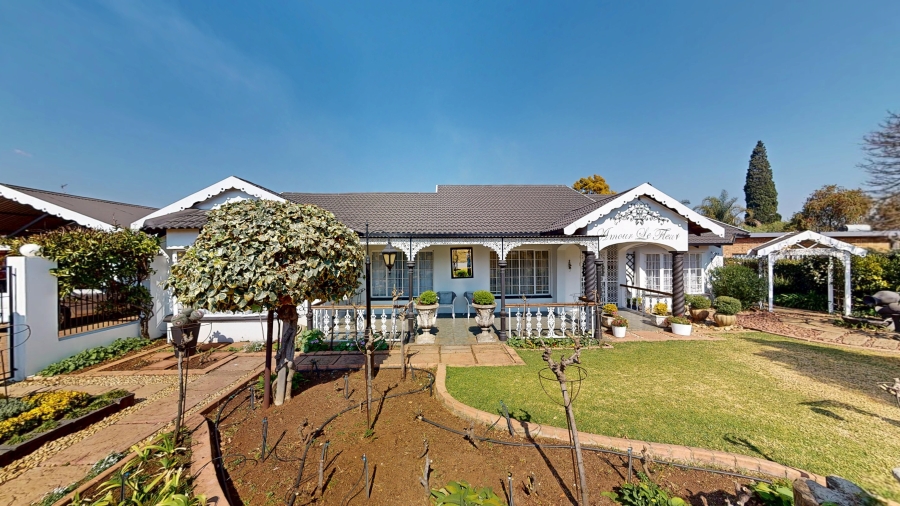 4 Bedroom Property for Sale in Sunward Park Gauteng