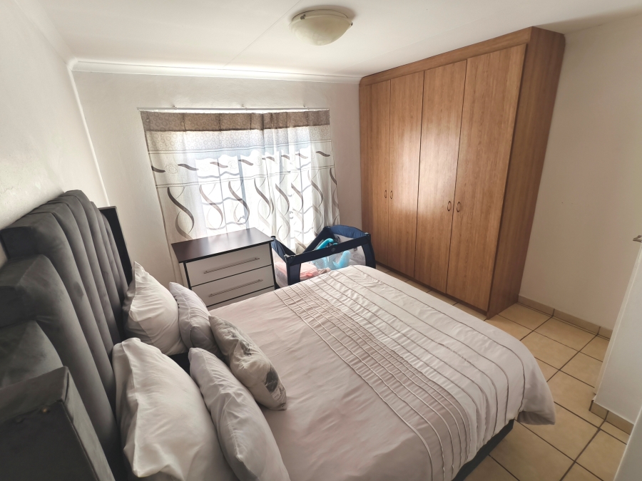 3 Bedroom Property for Sale in Kosmosdal Gauteng