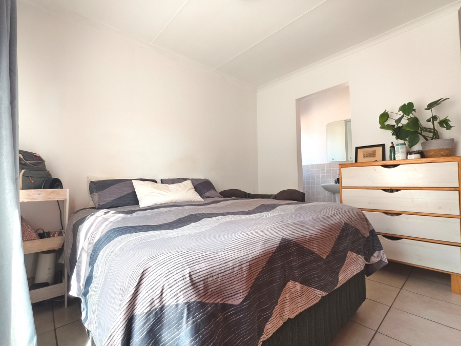 2 Bedroom Property for Sale in Kosmosdal Gauteng