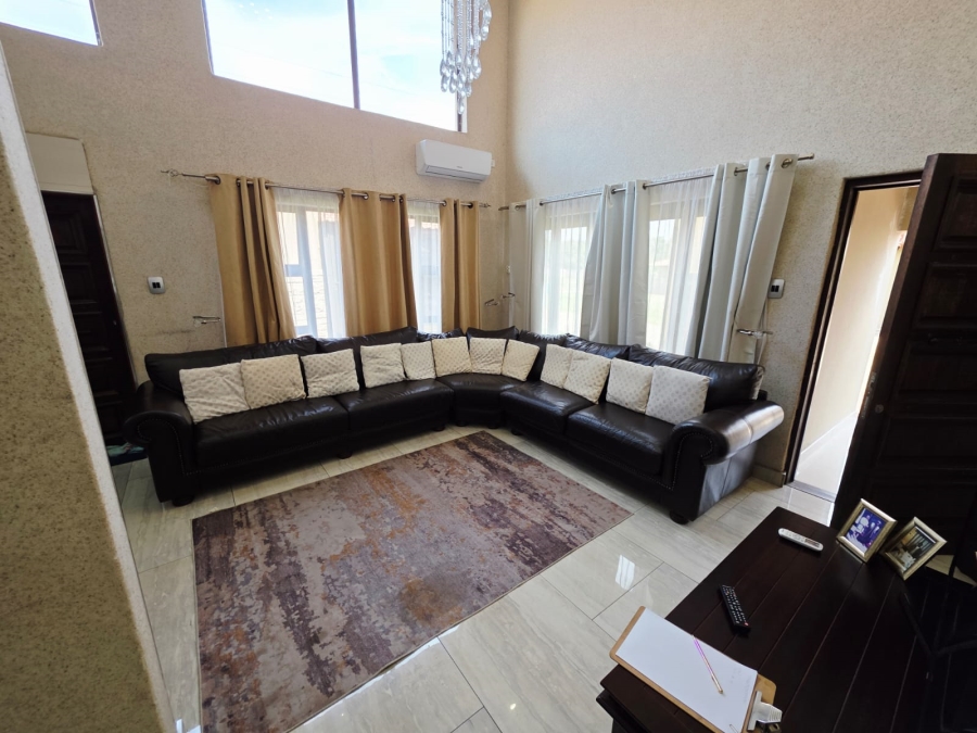 3 Bedroom Property for Sale in Fleurdal Gauteng