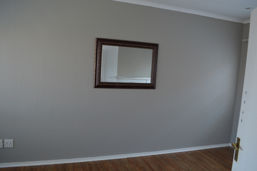 To Let 4 Bedroom Property for Rent in Craigavon Gauteng