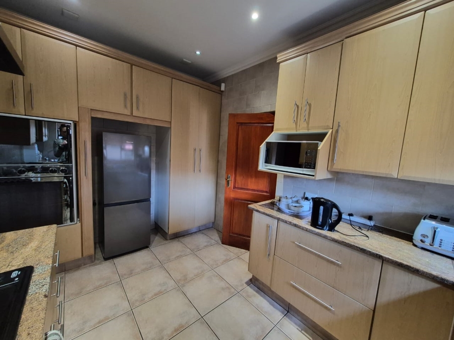 4 Bedroom Property for Sale in Elma Park Gauteng