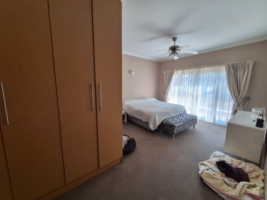 4 Bedroom Property for Sale in Elma Park Gauteng
