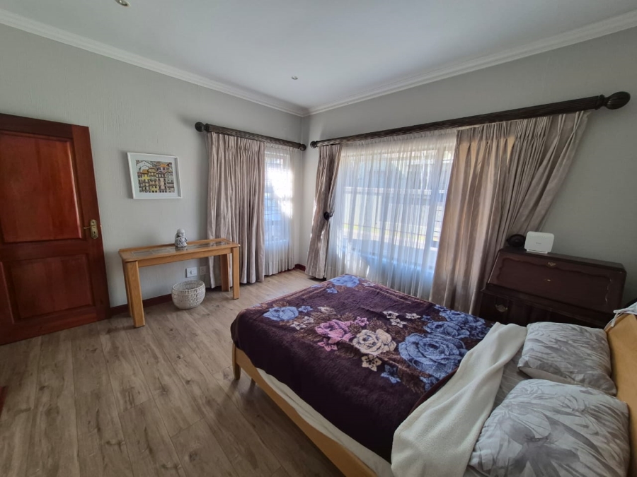 4 Bedroom Property for Sale in Elma Park Gauteng
