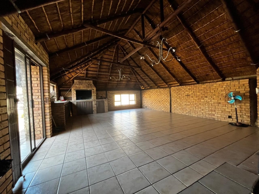 3 Bedroom Property for Sale in Vanderbijlpark SE 4 Gauteng