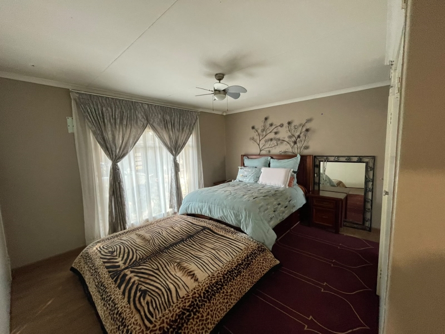 3 Bedroom Property for Sale in Vanderbijlpark SE 4 Gauteng