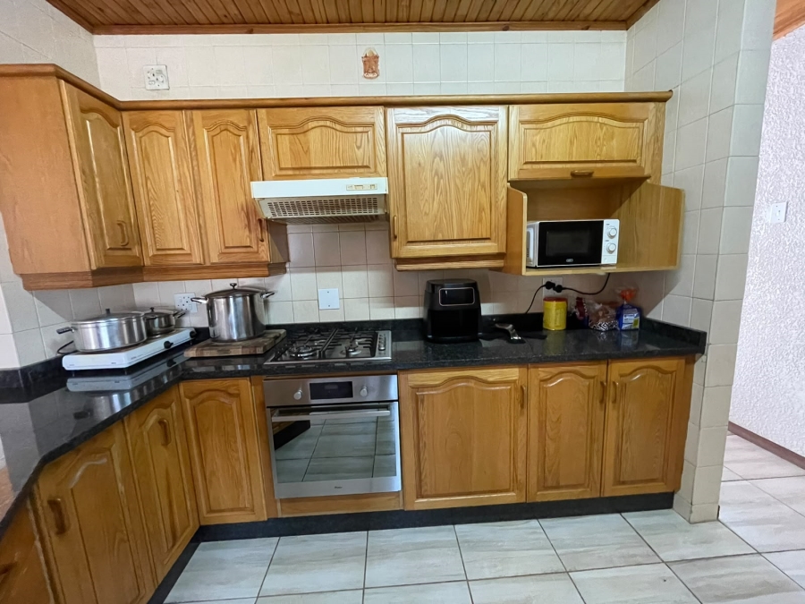 3 Bedroom Property for Sale in Vanderbijlpark SE 4 Gauteng