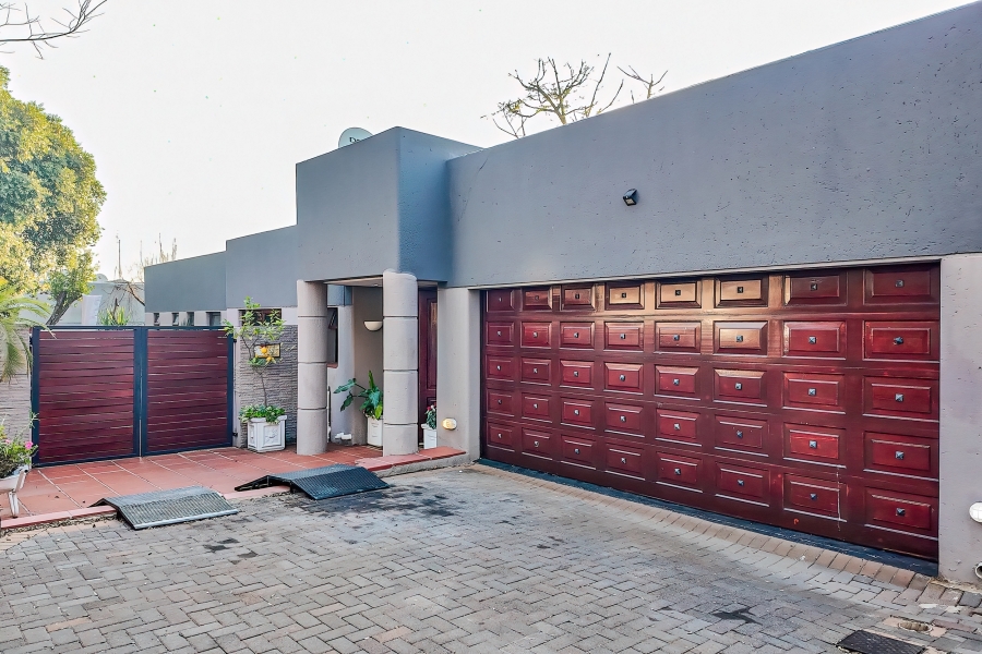 To Let 3 Bedroom Property for Rent in Cedar Lakes Gauteng