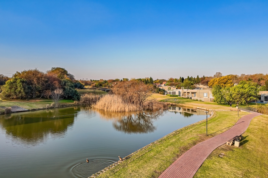 To Let 3 Bedroom Property for Rent in Cedar Lakes Gauteng