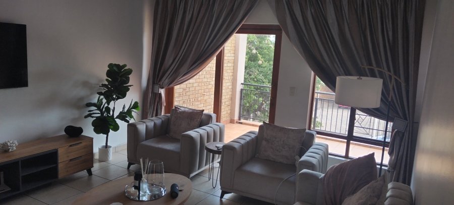 To Let 2 Bedroom Property for Rent in Sonneveld Gauteng